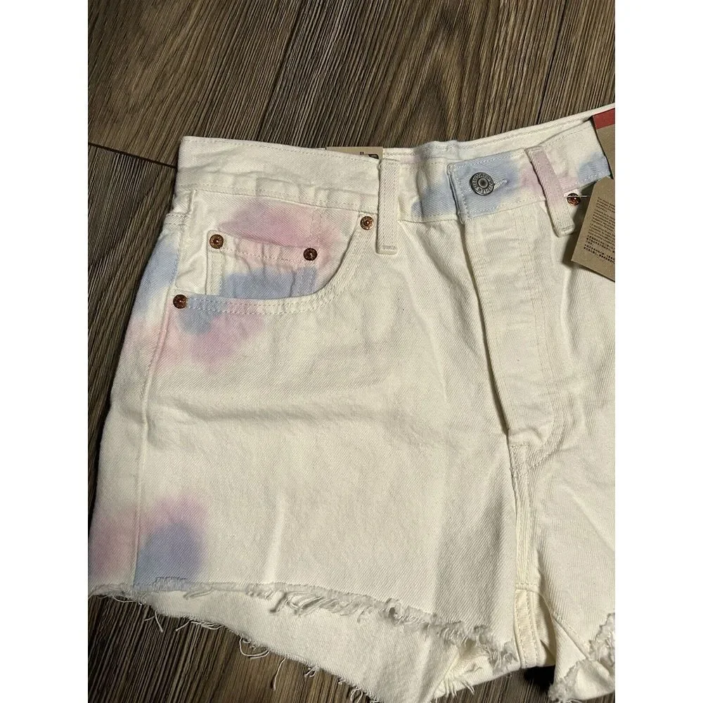 Levis get ready